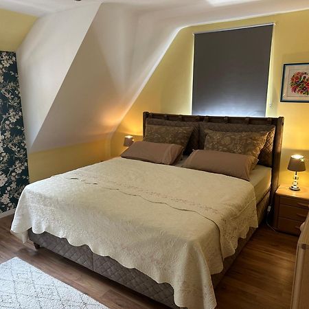 Grosse Und Helle 3 Zi Wohnung In Lossburg-Betzweiler, Schwarzwald Екстер'єр фото
