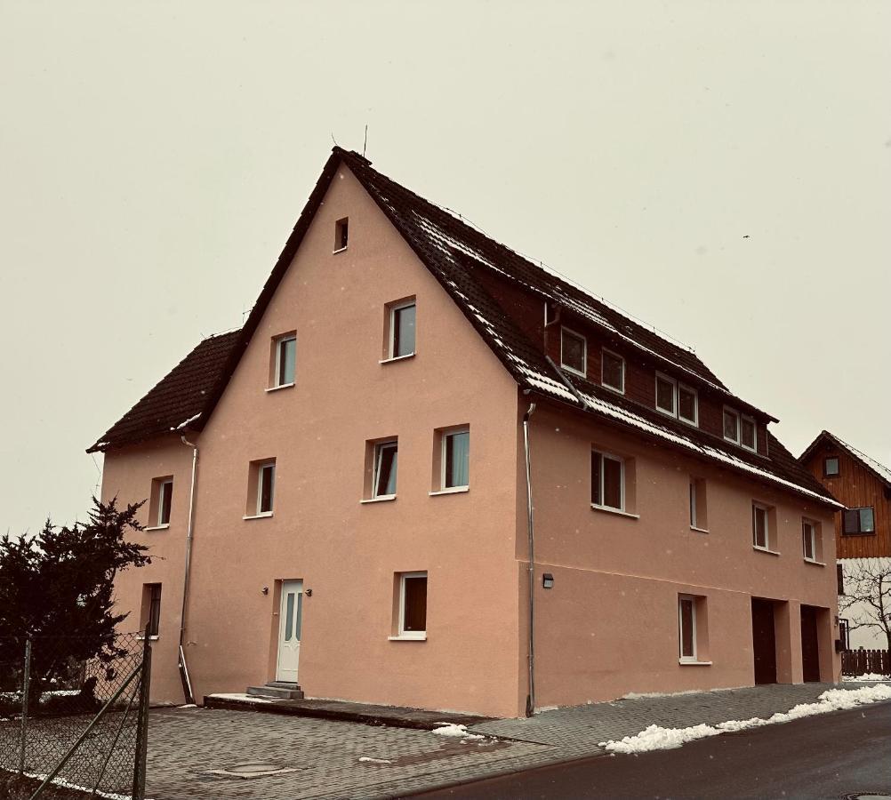 Grosse Und Helle 3 Zi Wohnung In Lossburg-Betzweiler, Schwarzwald Екстер'єр фото
